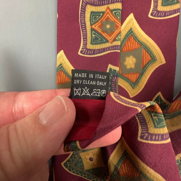 Brandini Italian Silk Tie | Red Yellow Green Geometric | 60" x 3.75" - Picture 4 of 4